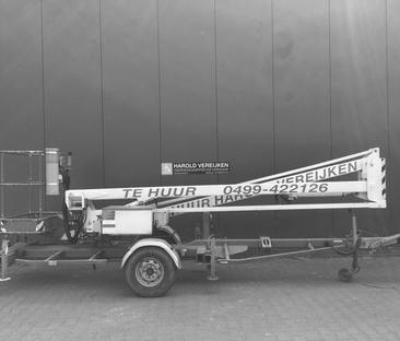 Hoogwerker aanhanger knikarm 12 m werkhoogte 230v