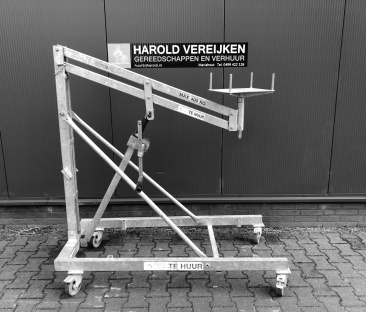 Krachtarmlift 400 kg.