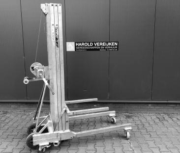 Kanalenlift 300 kg. 5.75m